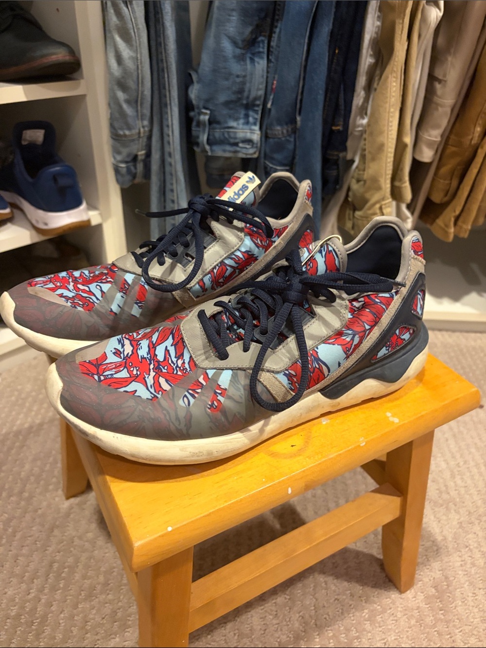 adidas Men's Red and Navy Graphic Running Sneakers
